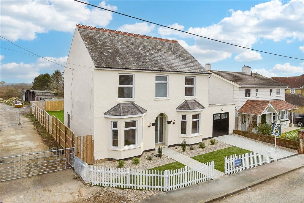 Property photo 3 of 14 En-Suite