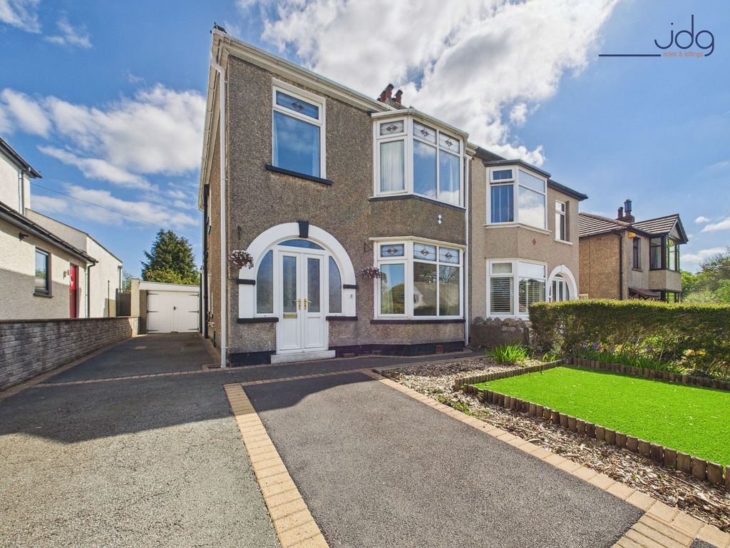 Property photo 1 of 16 Welcome To Hanging Green Lane
