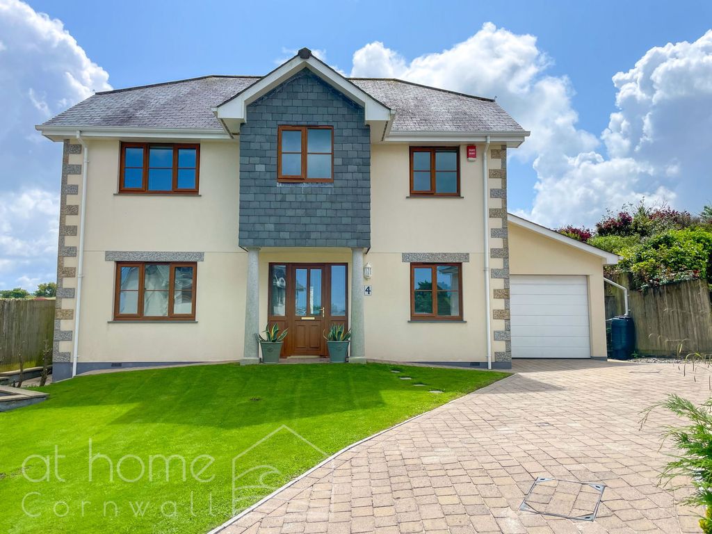 Property photo 1 of 59