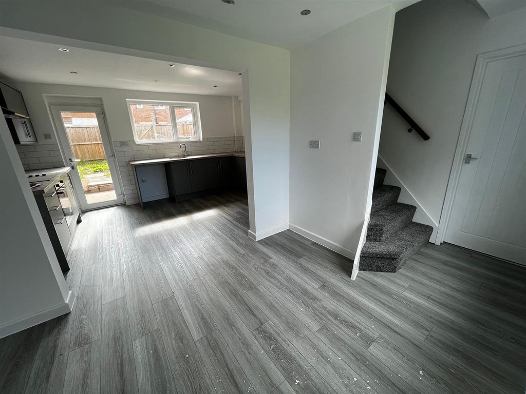 Property photo 2 of 10 Img_3031.Jpg