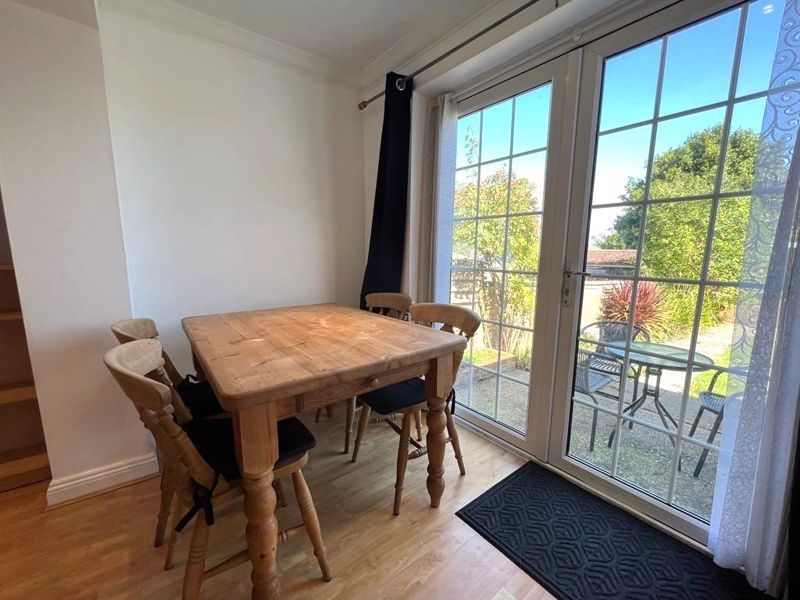 Property photo 3 of 14 Photo 12