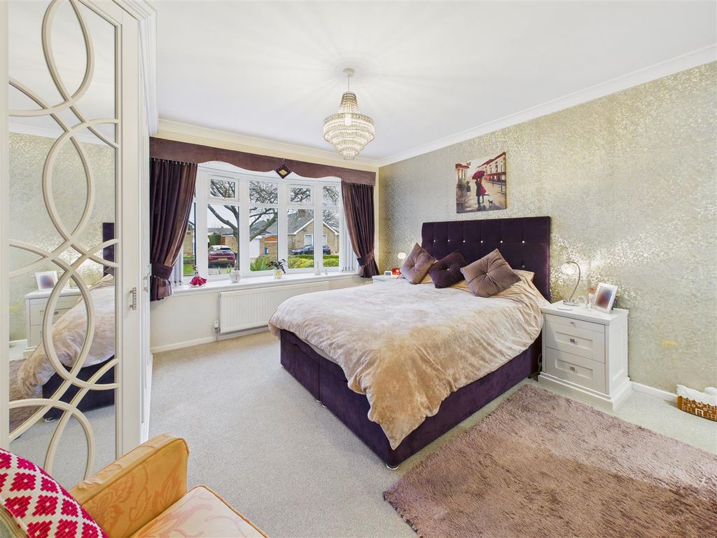 Property photo 3 of 18 Bedroom 1