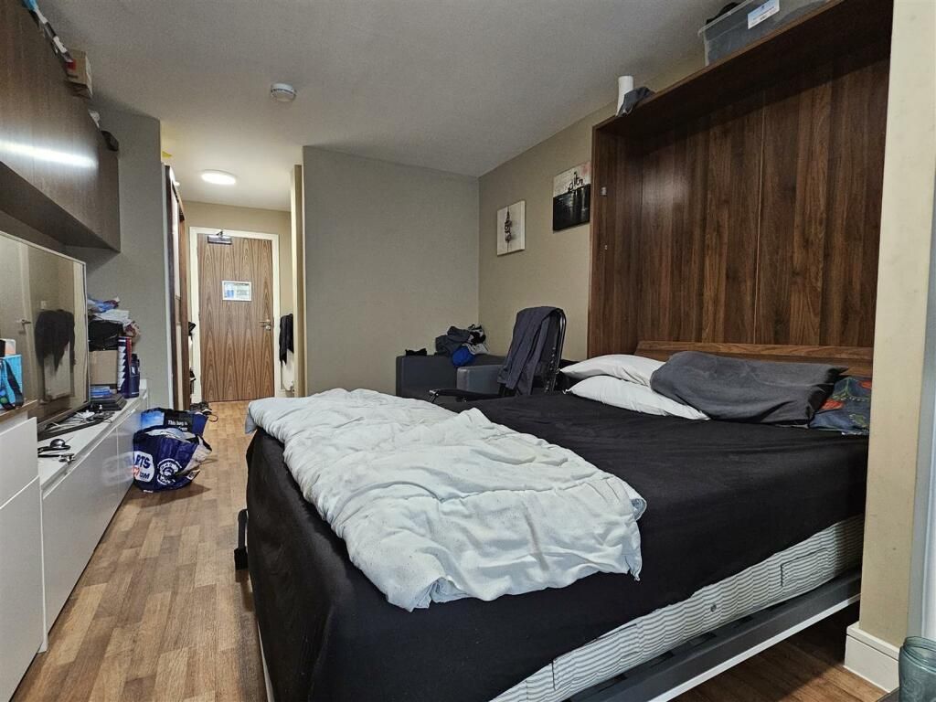 Property photo 3 of 16 9B244051c9423E2c7F019A0A69Dcb315.Jpeg