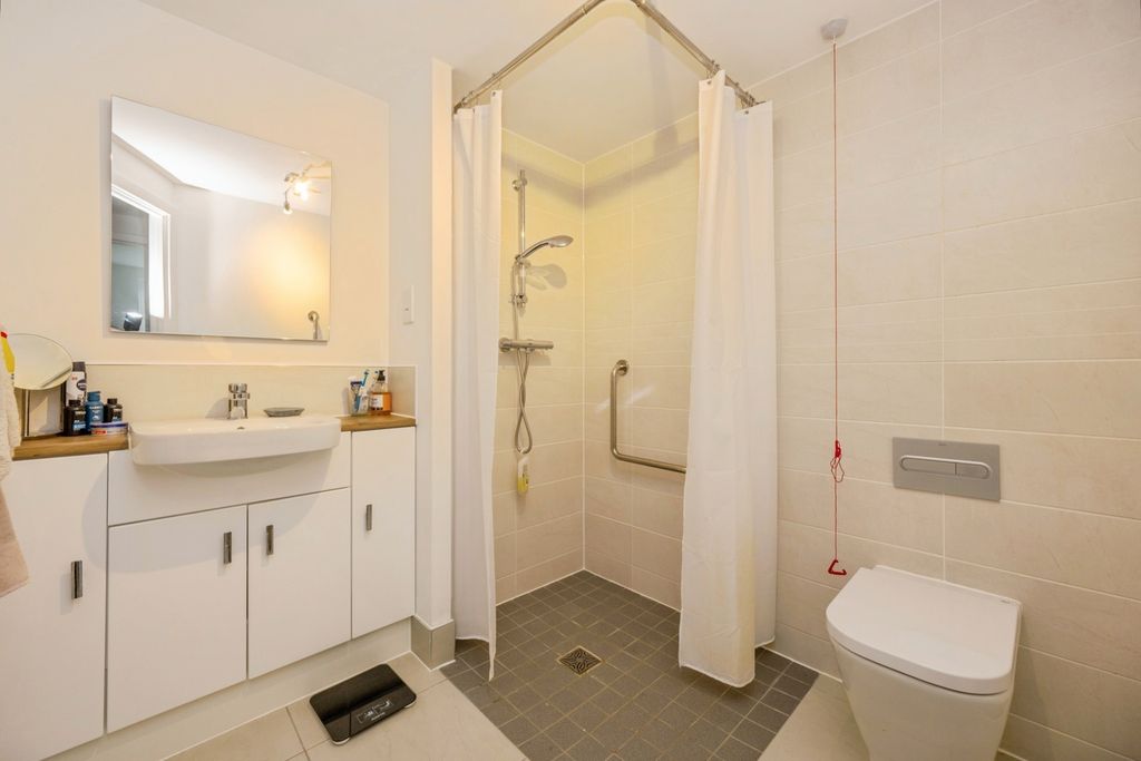 Additional image 6 of 2 bed flat for saleStowe Place, Lichfield WS13