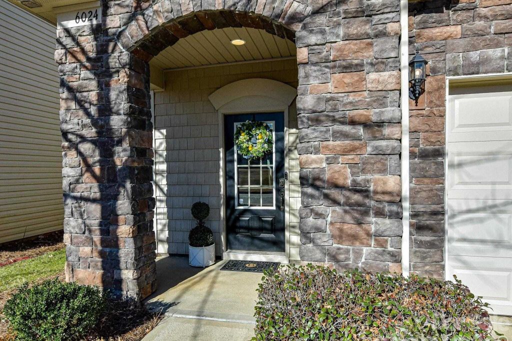 Property photo 3 of 26 <Alttext/>