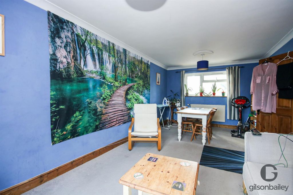 Property photo 3 of 7 Img_1006-2.Jpg