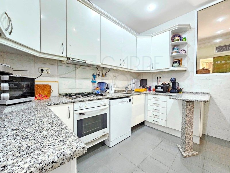 Property photo 3 of 59