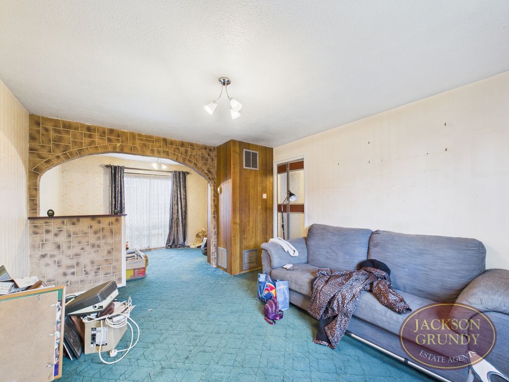 Property photo 3 of 17 Booth Meadow Court