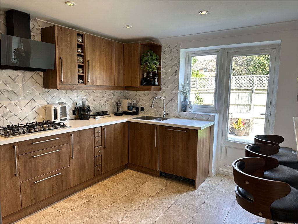 Property photo 2 of 7 Picture No. 07