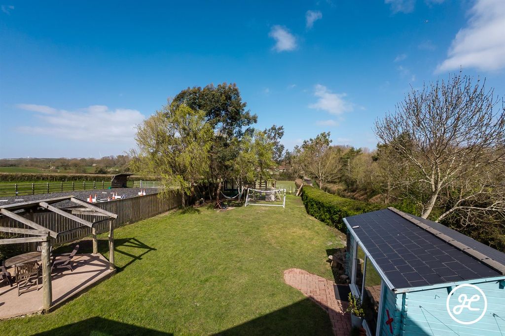 Property photo 3 of 26 Dji_20260330122309_0017_D.Jpg