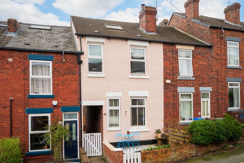 Property photo 1 of 32 Front