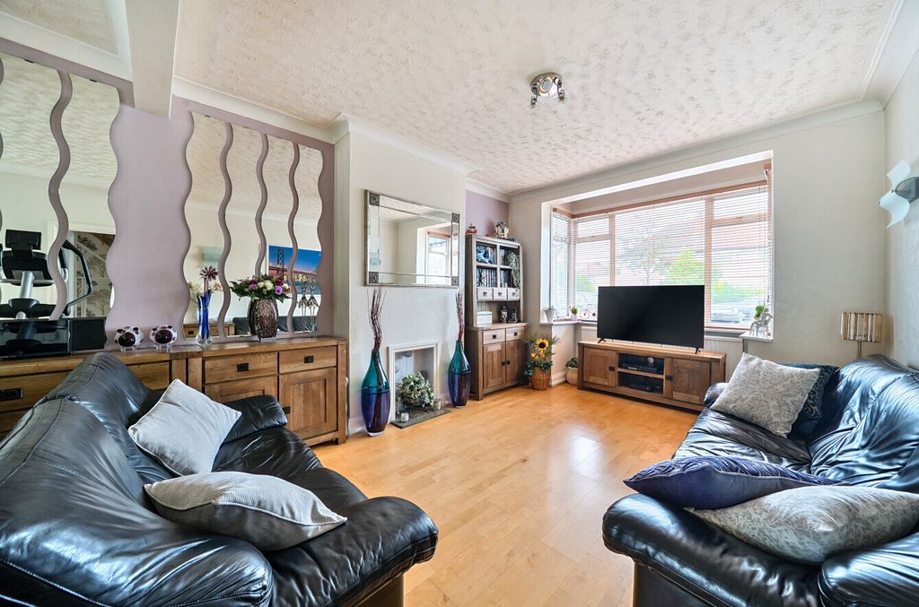 Property photo 2 of 15 Picture No. 49
