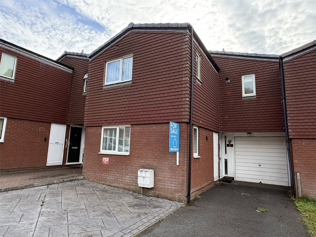 Property photo 1 of 14 Picture No. 28