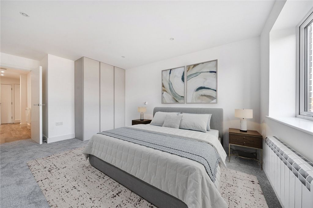 Property photo 1 of 5 Picture No. 15