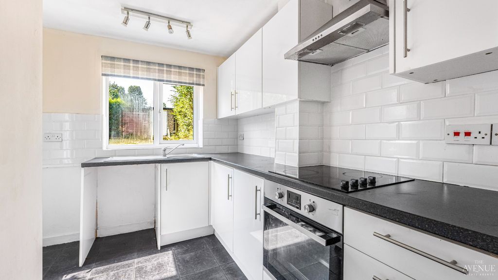 Property photo 3 of 35 5252738