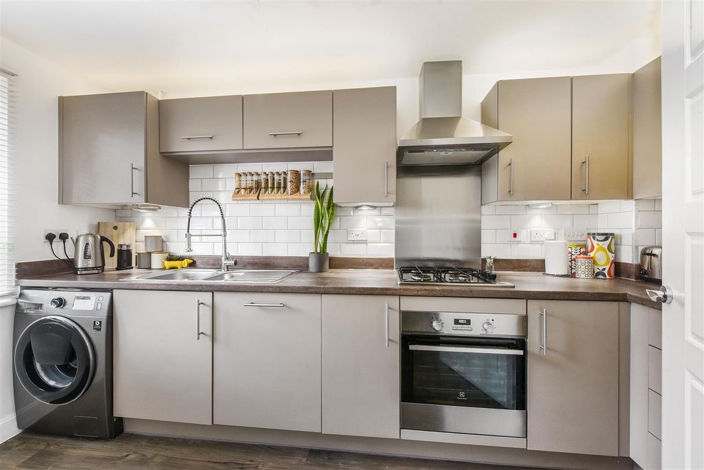 Property photo 3 of 24 Sketch_Ph3_6283841.Jpg