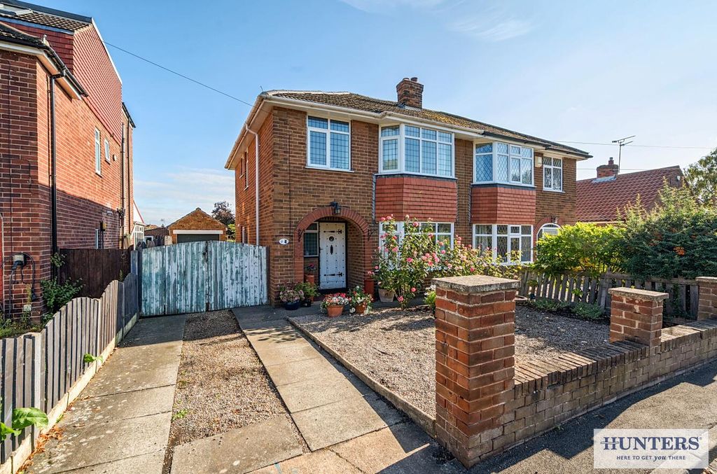 Property photo 1 of 22 c4F9Cf42-0c2B-4De1-8c0E-6B4B32B8Dafe.Jpg