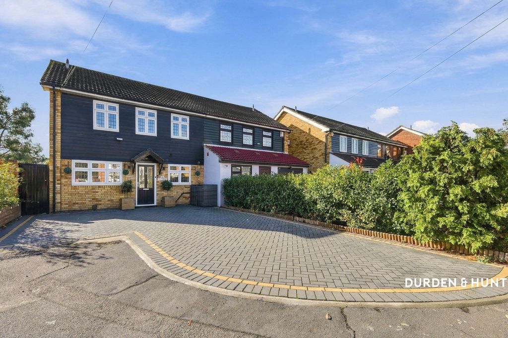 Property photo 1 of 38