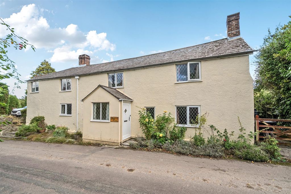 Property photo 1 of 21 Front Elevation