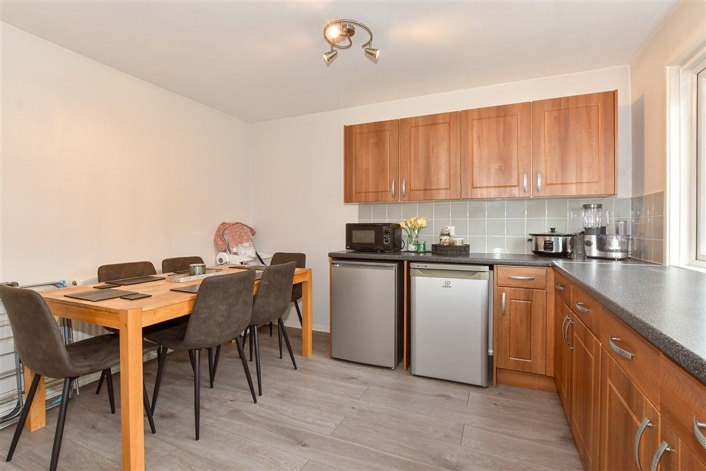 Property photo 1 of 12 Kitchen/Dining Room