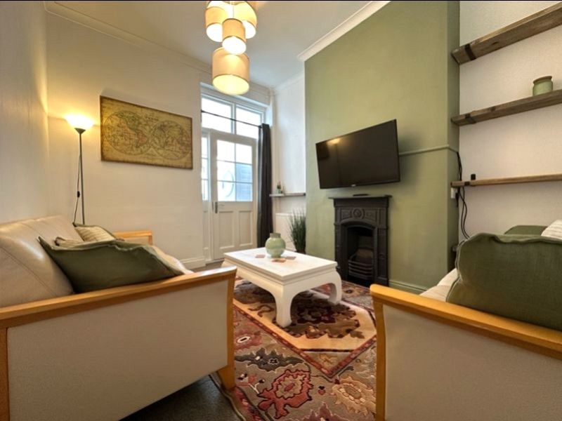 Property photo 1 of 10 A42B6A3F-15d1-483F-B69c-d5Cef32c79E7-Thumbnail