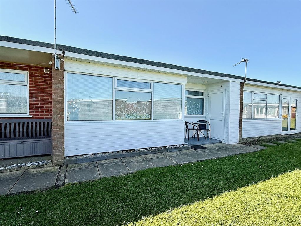 Property photo 1 of 9 Front View