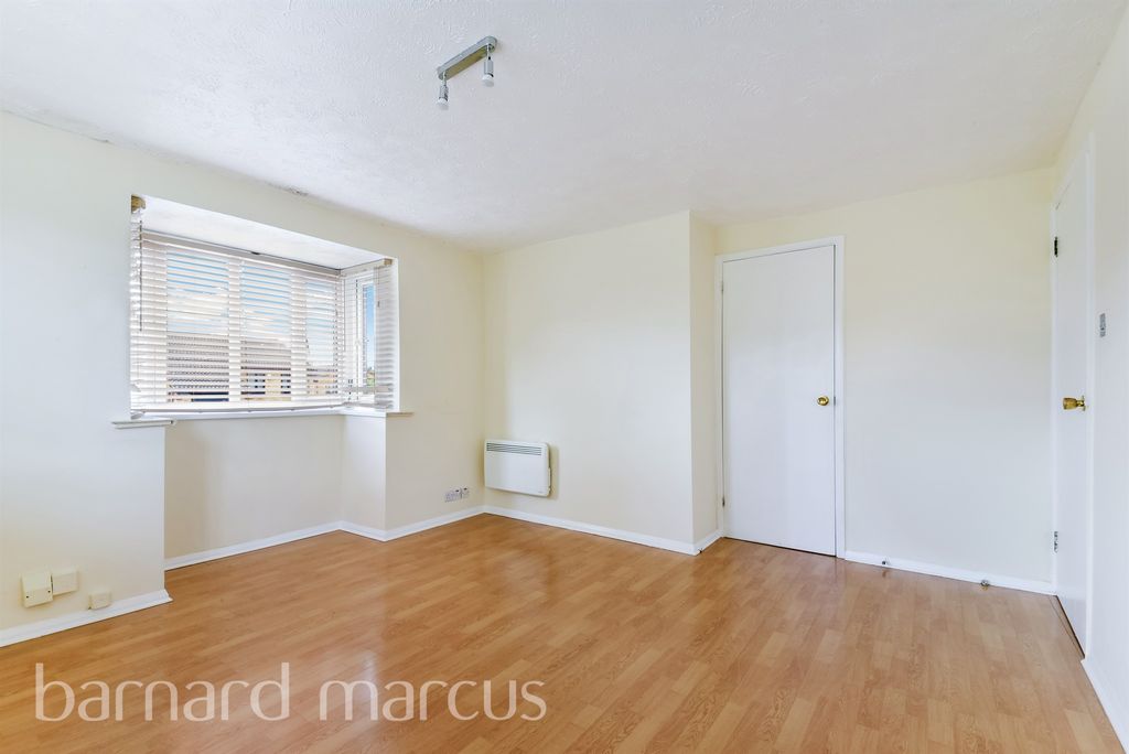 Property photo 1 of 15 Image