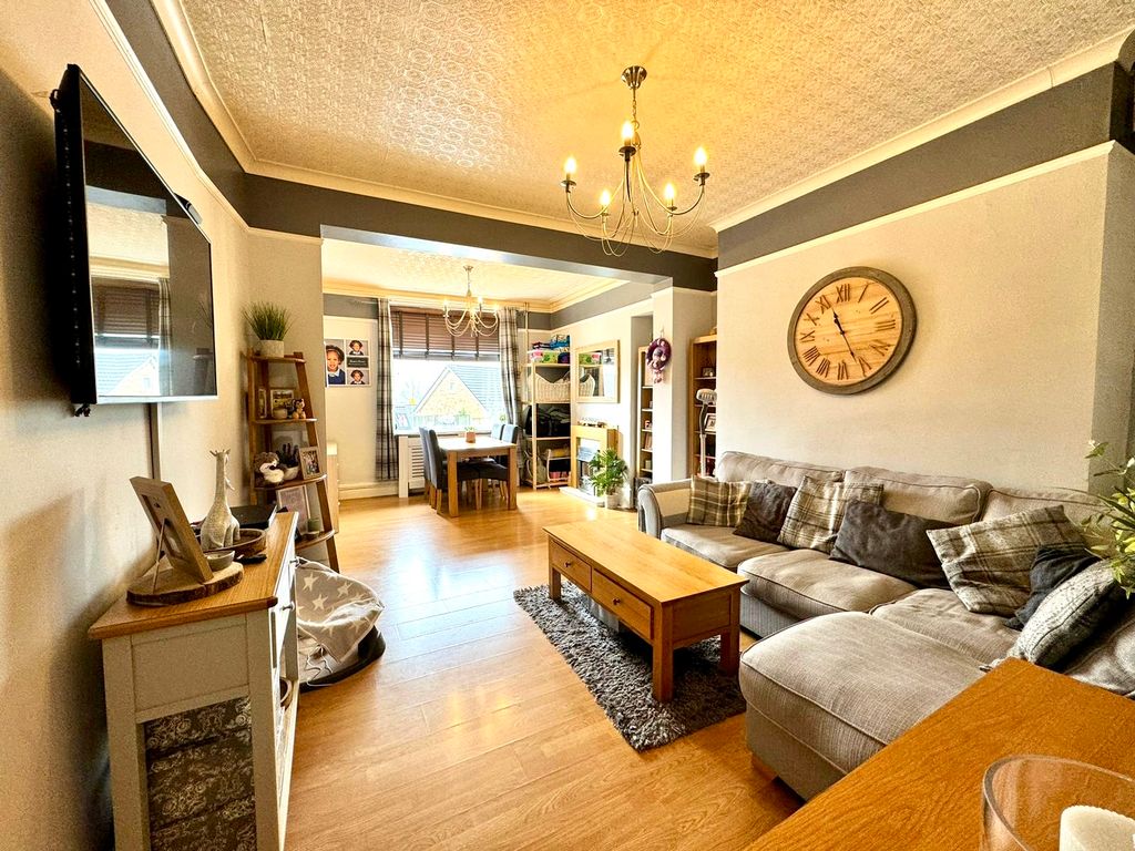 Property photo 3 of 28 Img_0657.Jpeg