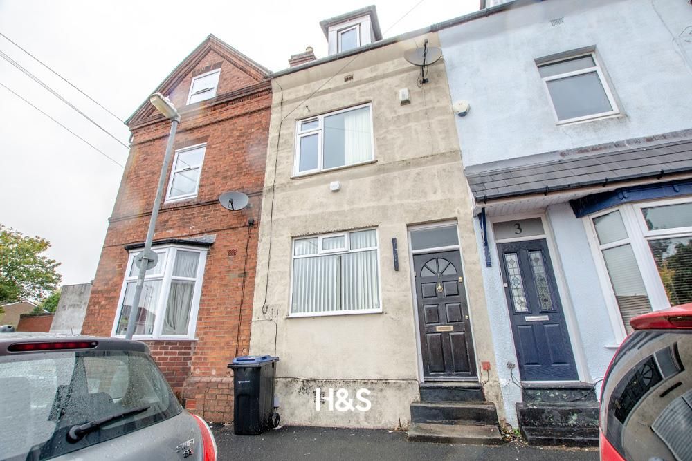 Property photo 1 of 8 Kings Terrace - External.Jpg