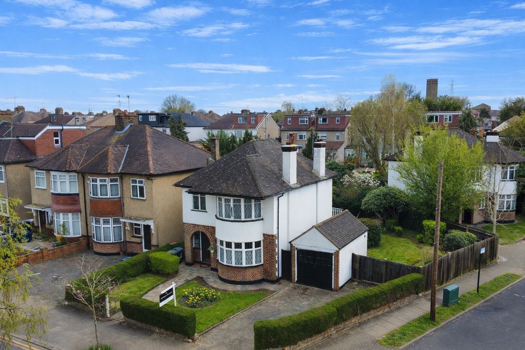 Property photo 1 of 17 4834851