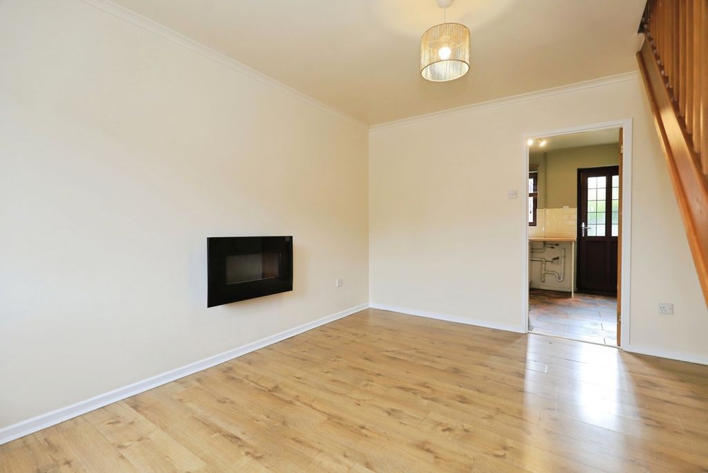Property photo 2 of 20 Pbox-Img.Jpg