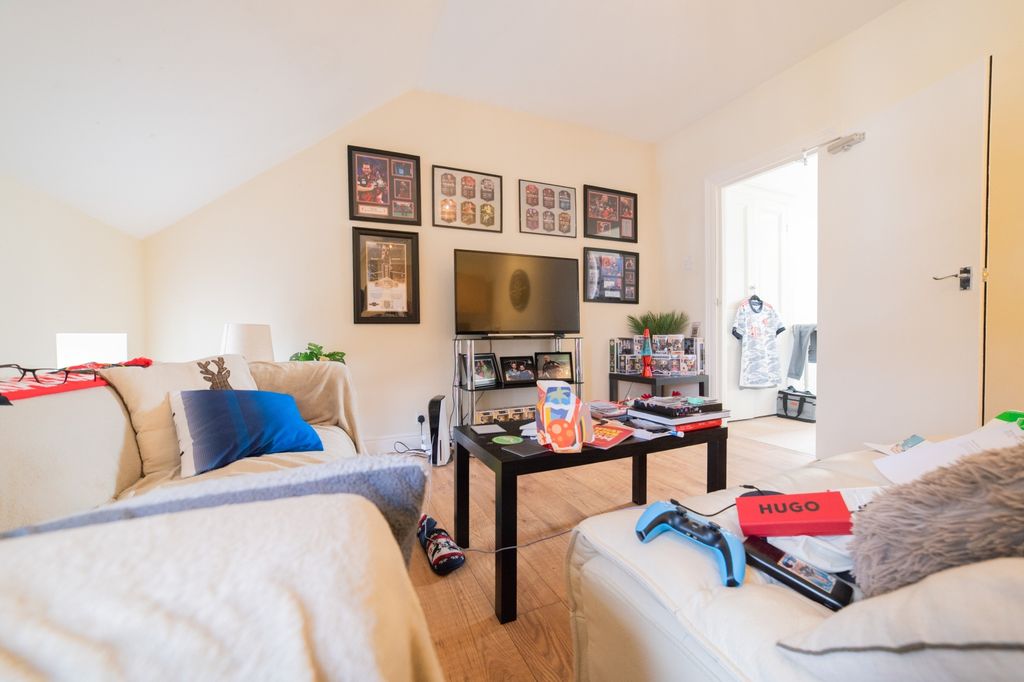 Additional image 12 of 5 bed block of flats for saleConnaught Road, Roath CF24