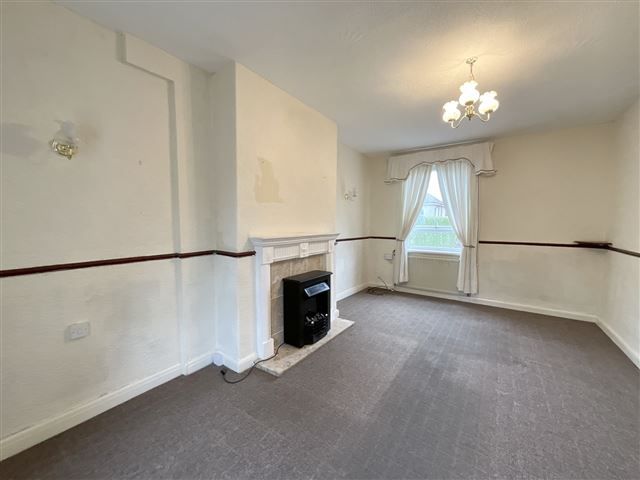 Property photo 2 of 16 Lounge
