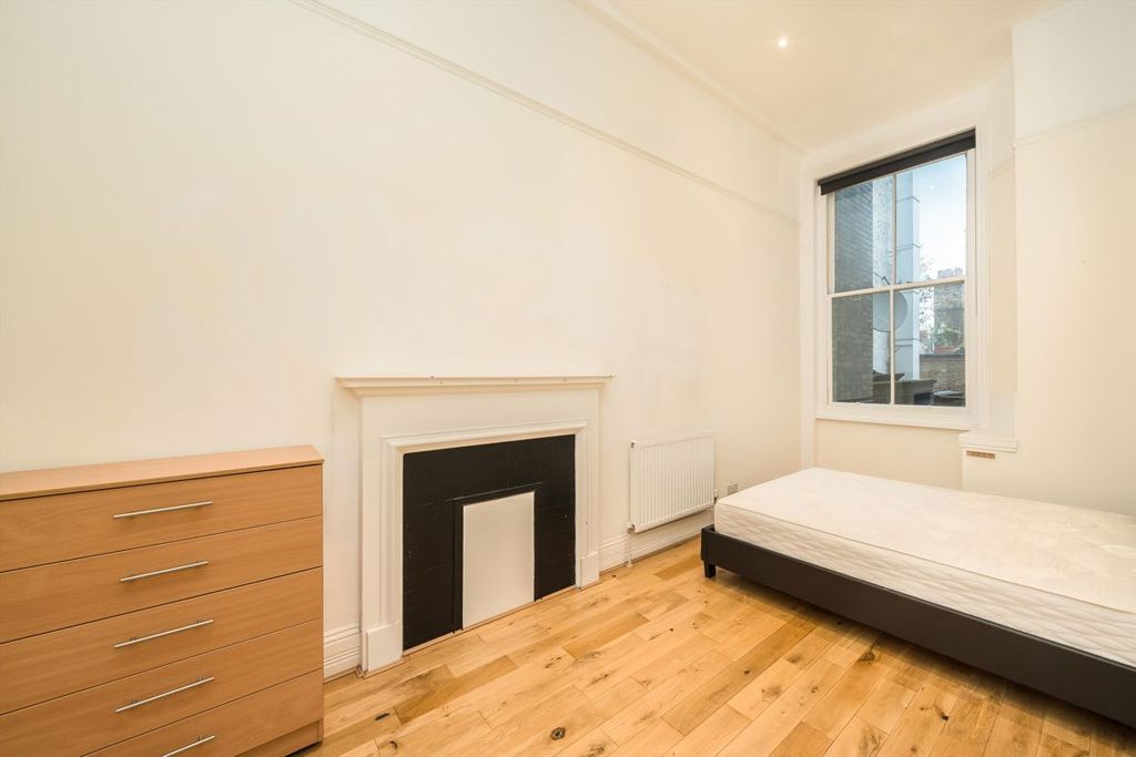 Property photo 3 of 4