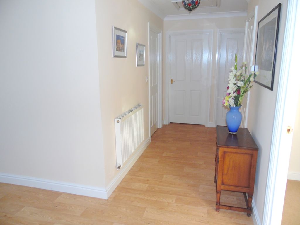 Property photo 2 of 33 Hallway