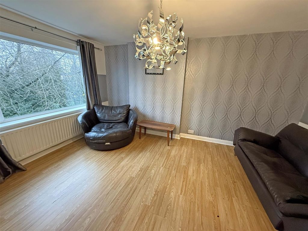 Property photo 2 of 7 Living Room.Jpg