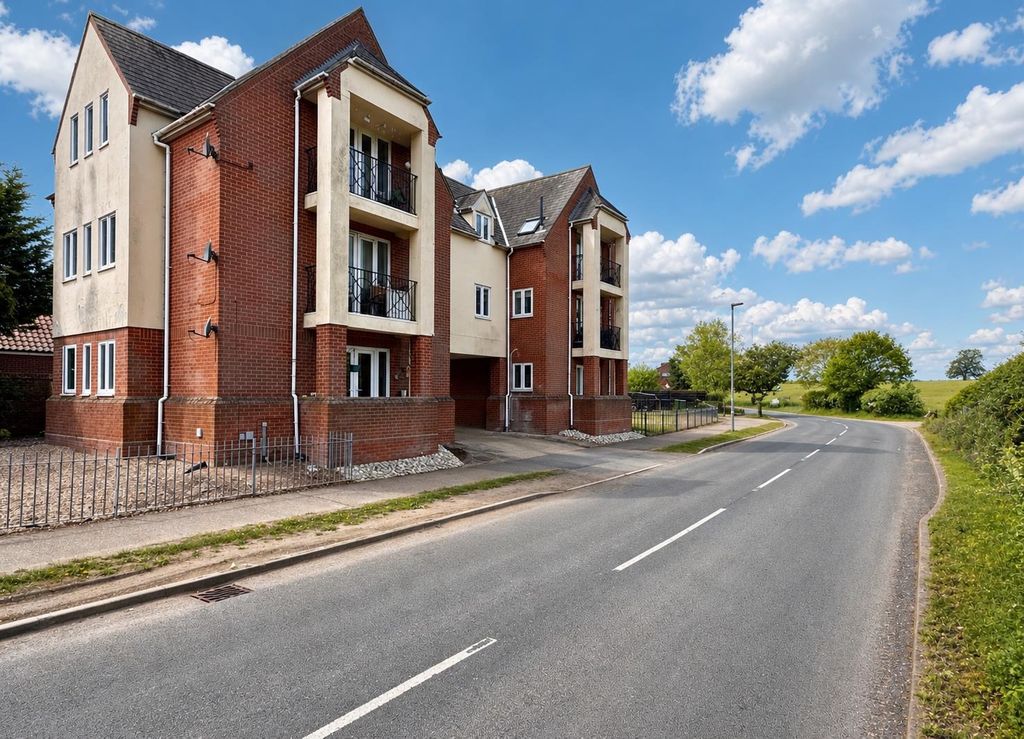 Property photo 1 of 14 Fc2728F9-Bbfb-4002-B066-0E223A194924.Png