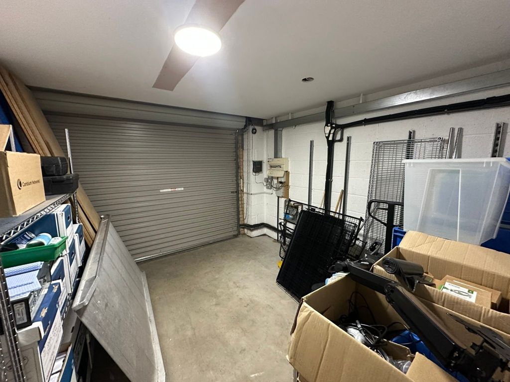 Property photo 2 of 10 Photo 2