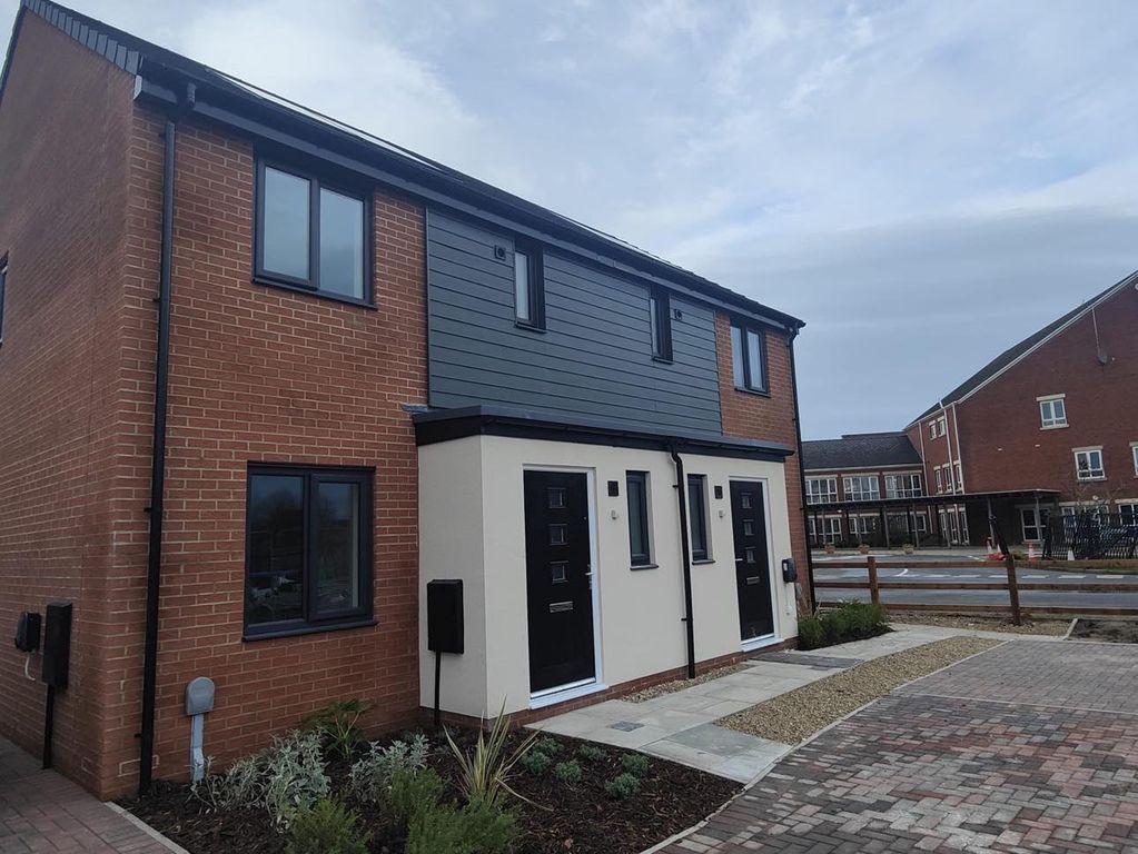 Property photo 1 of 9 12