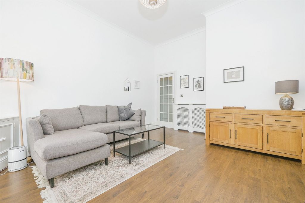 Property photo 2 of 14 Living Room