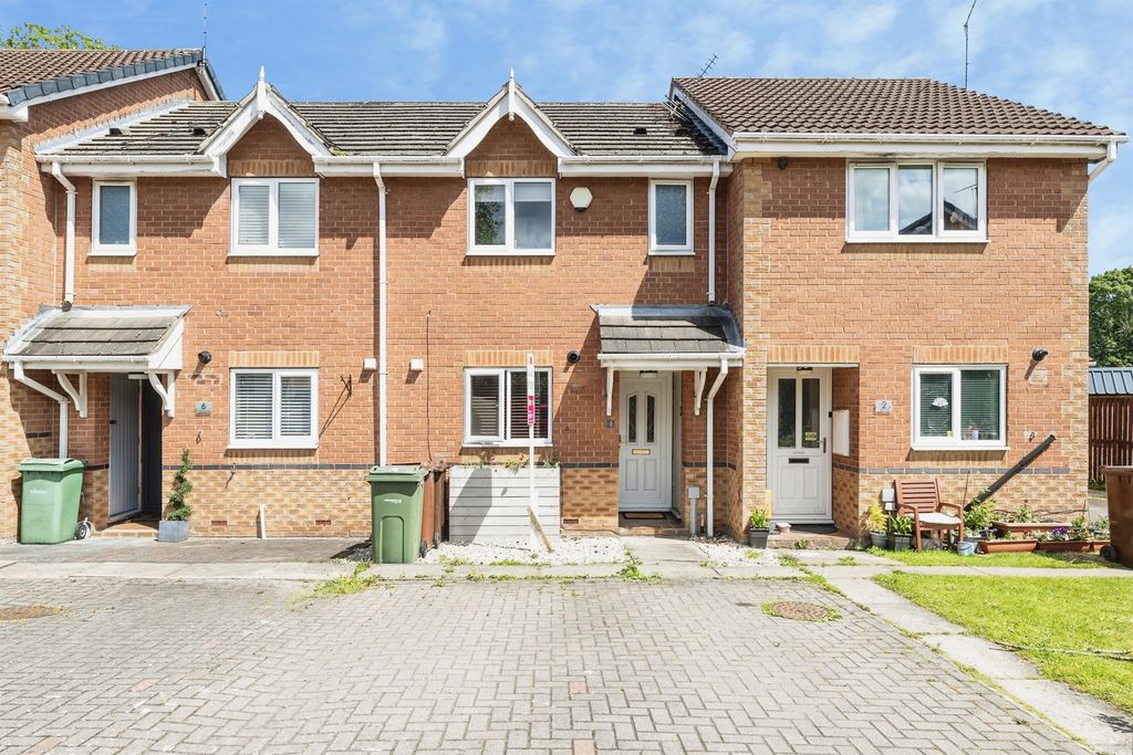 Property photo 1 of 12