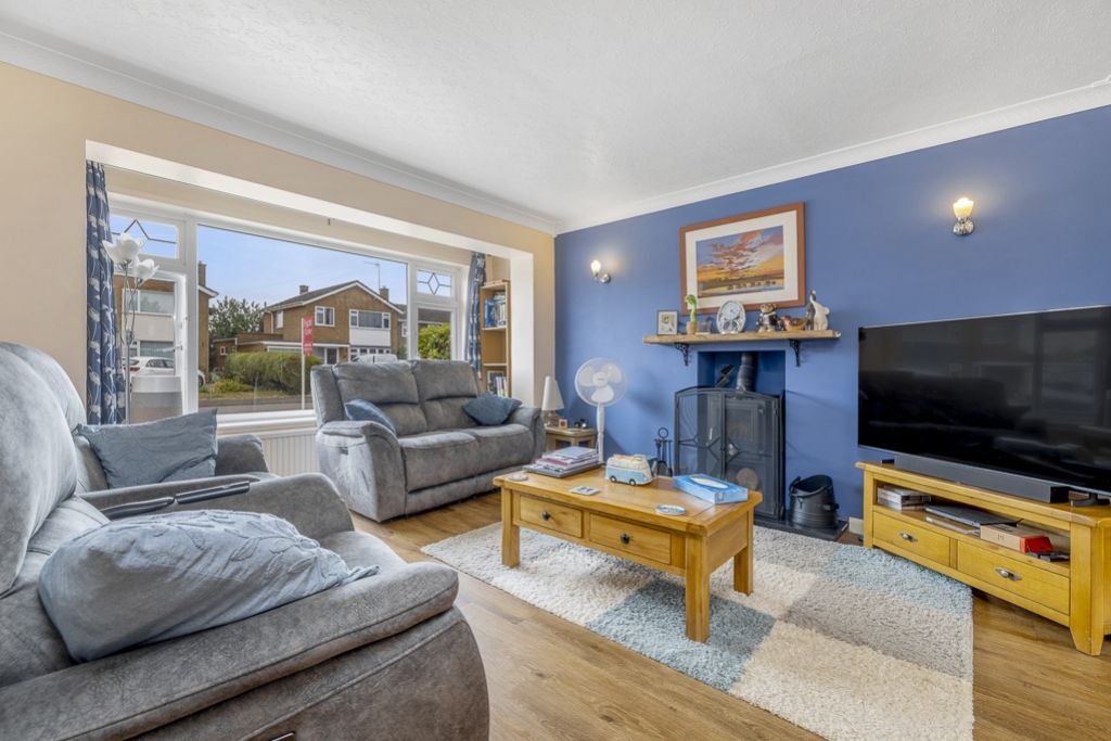 Property photo 2 of 31 16 Greenfields (Holbeach)-17