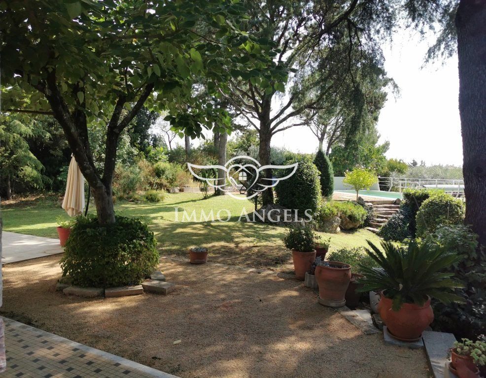 Property photo 1 of 26 Facing The Cévennes, A Rare Property On The Outskirts Of Saint-Chr