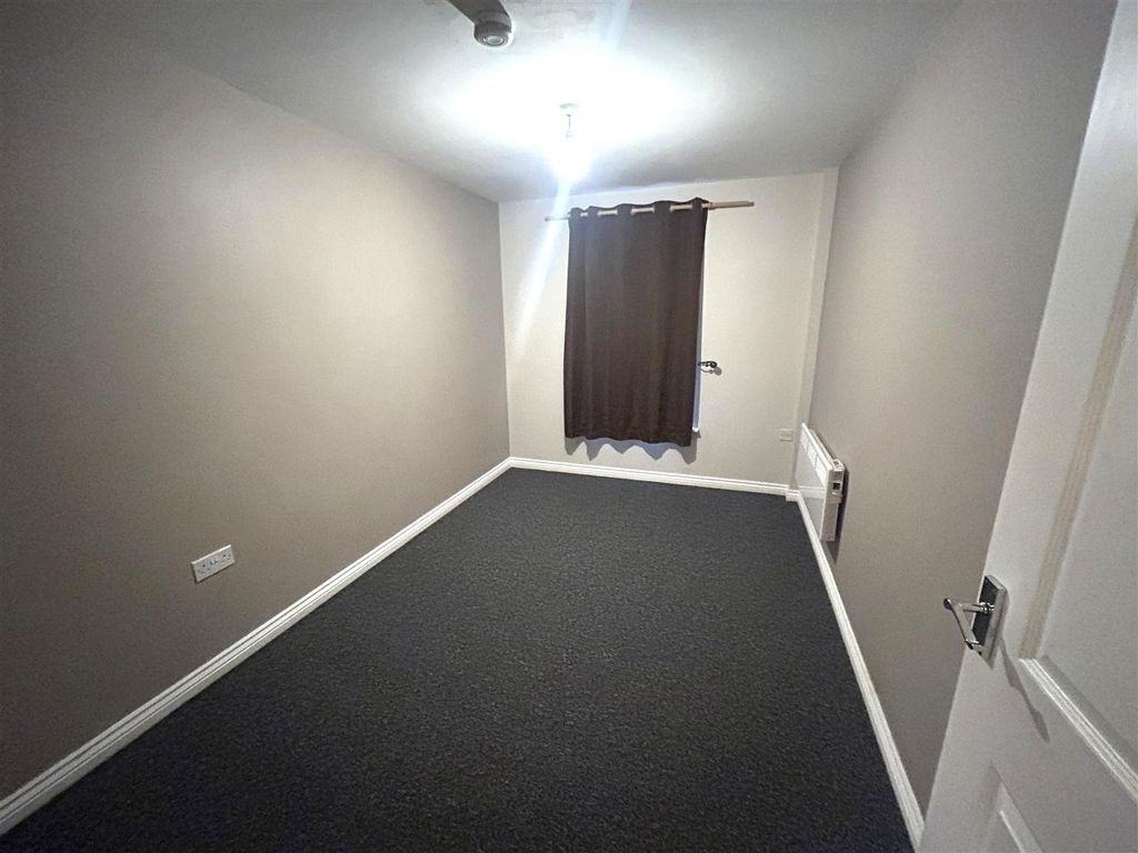 Property photo 3 of 6 Ros3.Jpeg