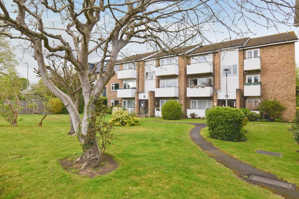 Property photo 1 of 6