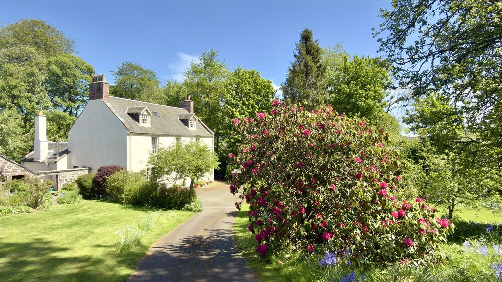Property photo 1 of 24 House & Garden