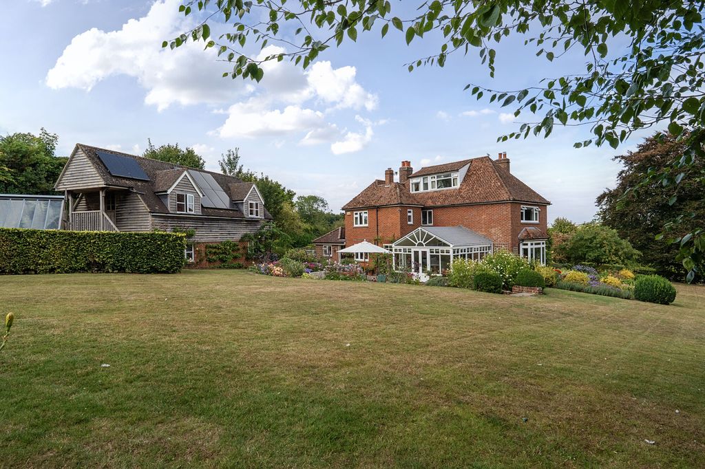 Property photo 3 of 17