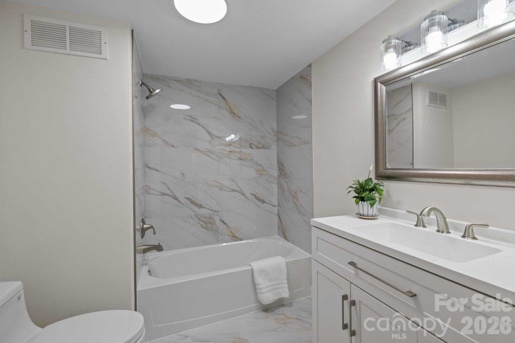 Property photo 3 of 28 <Alttext/>