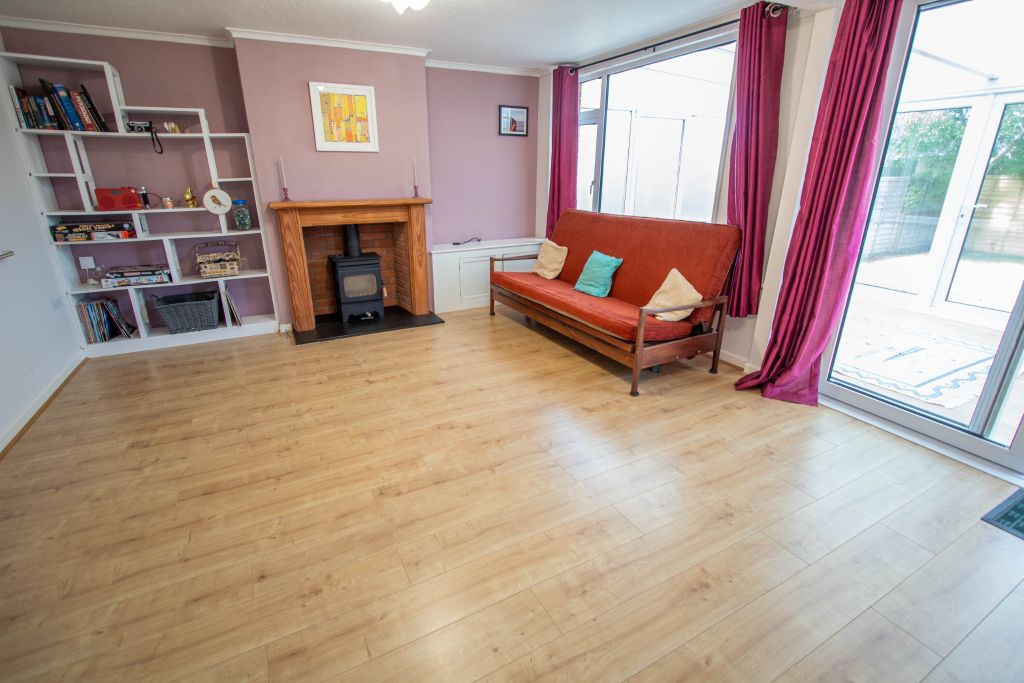 Property photo 2 of 13