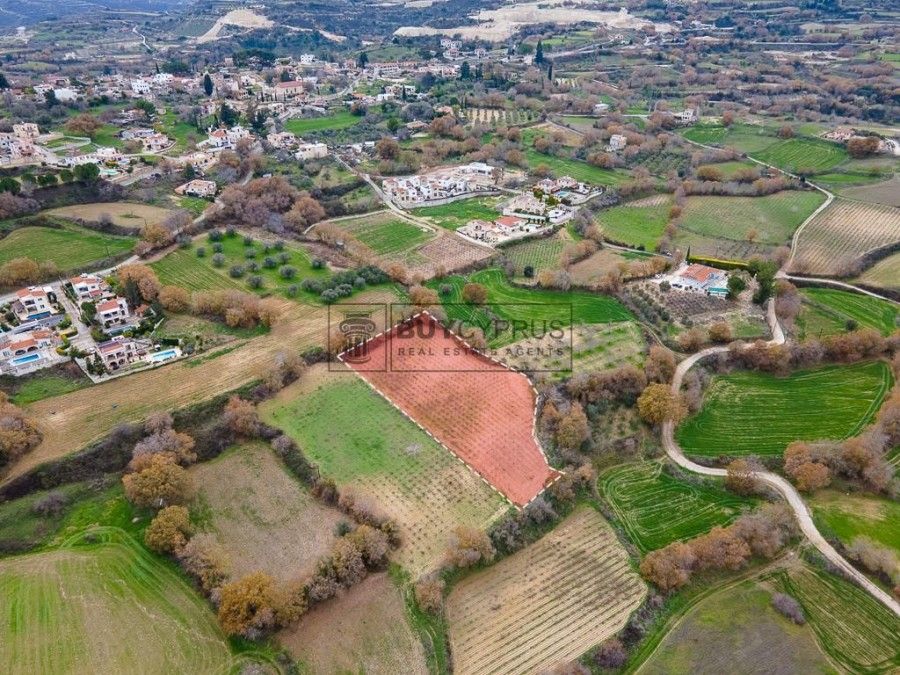 Property photo 2 of 5